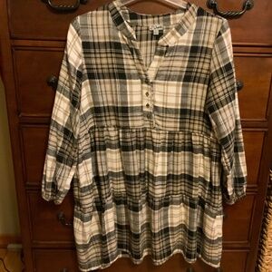 J for Justify" women's plaid shirt dress in black, white, and tan 2X